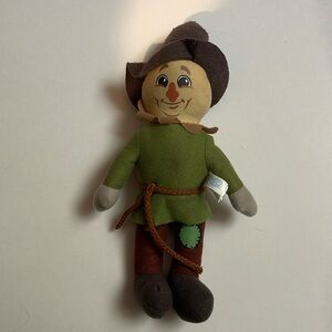 The Wizard of Oz scarecrow